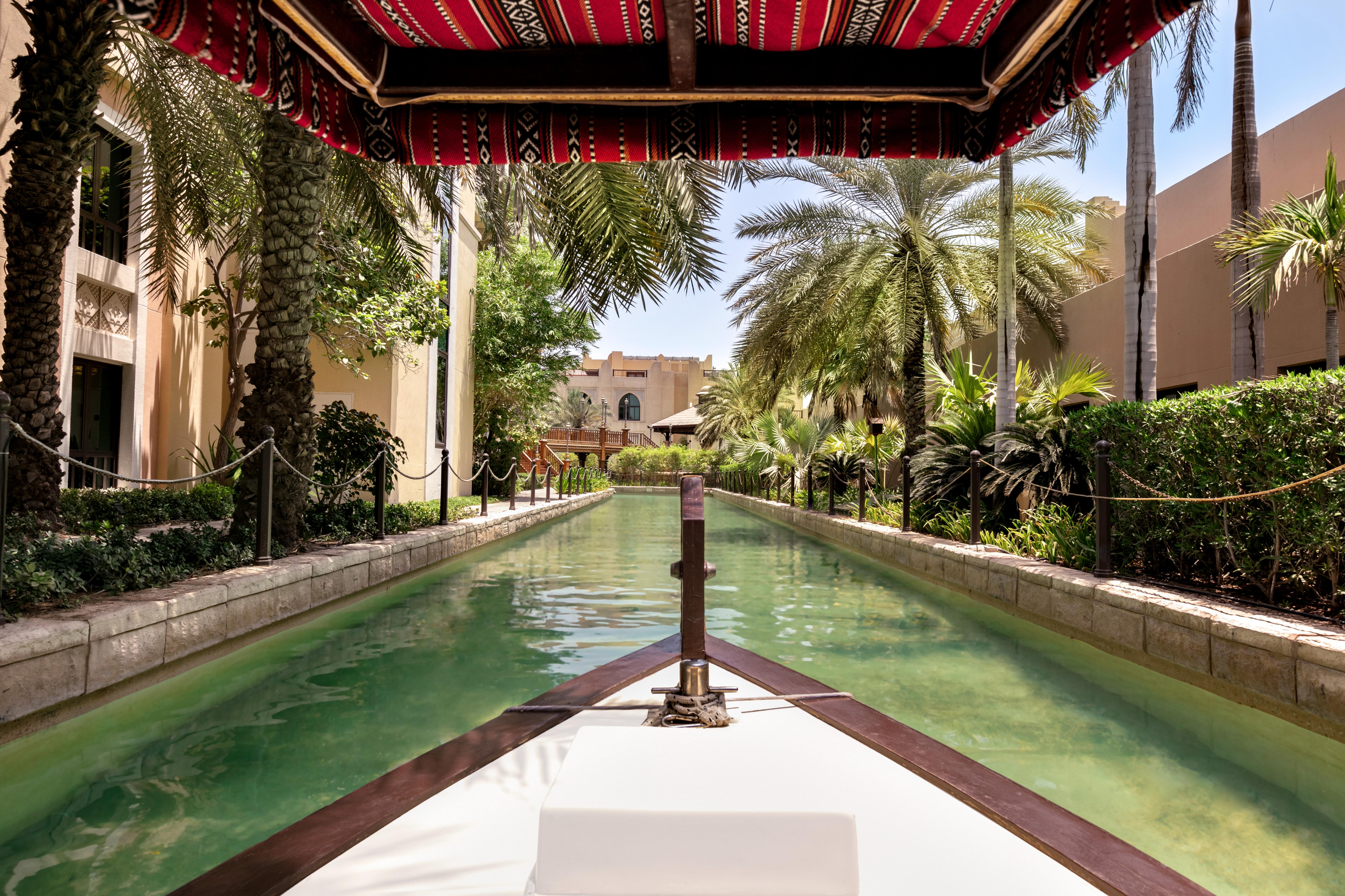 Shangri-la Qaryat Al Beri,