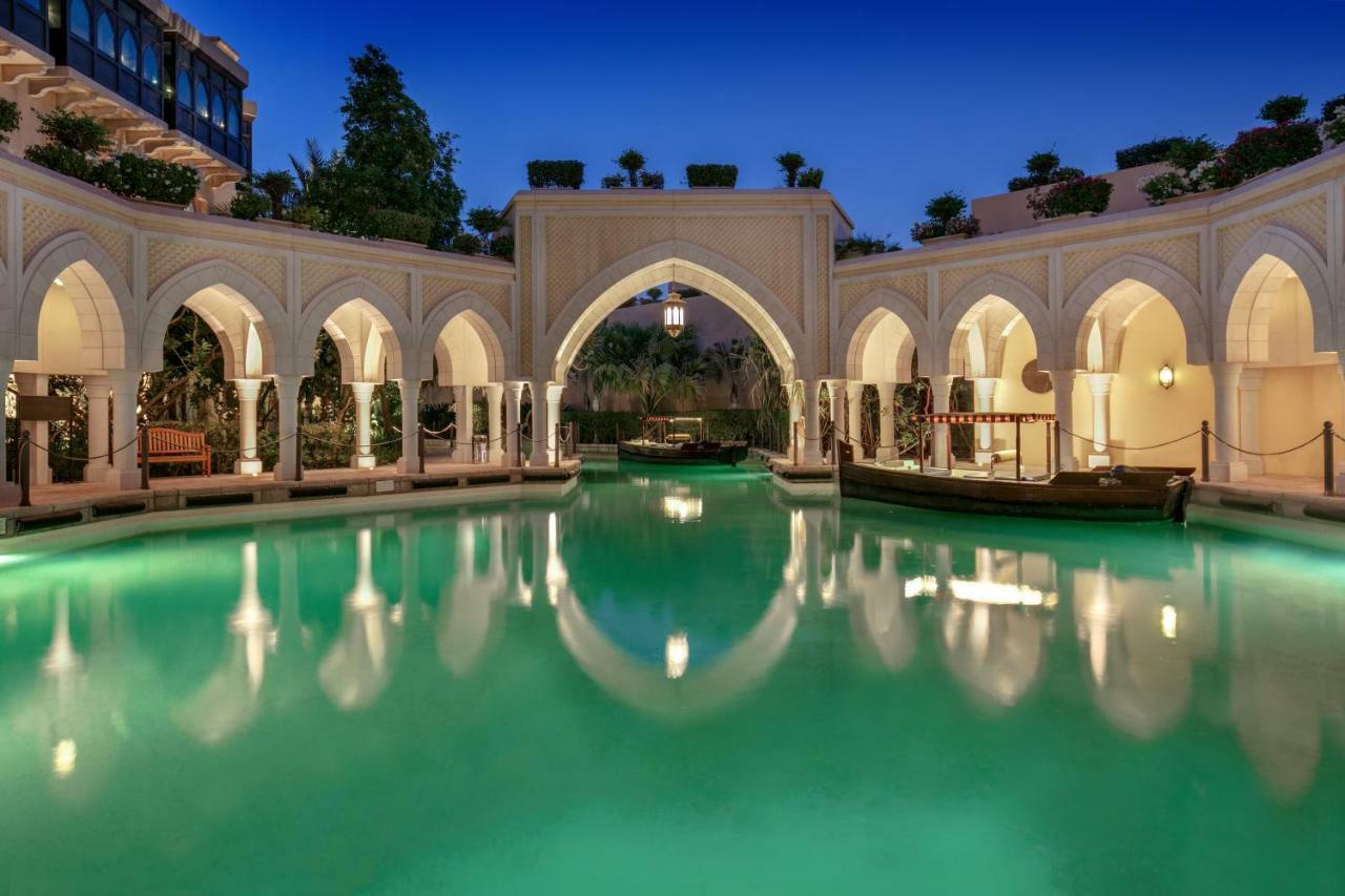 Hotel Shangri-la Qaryat Al Beri, 5*