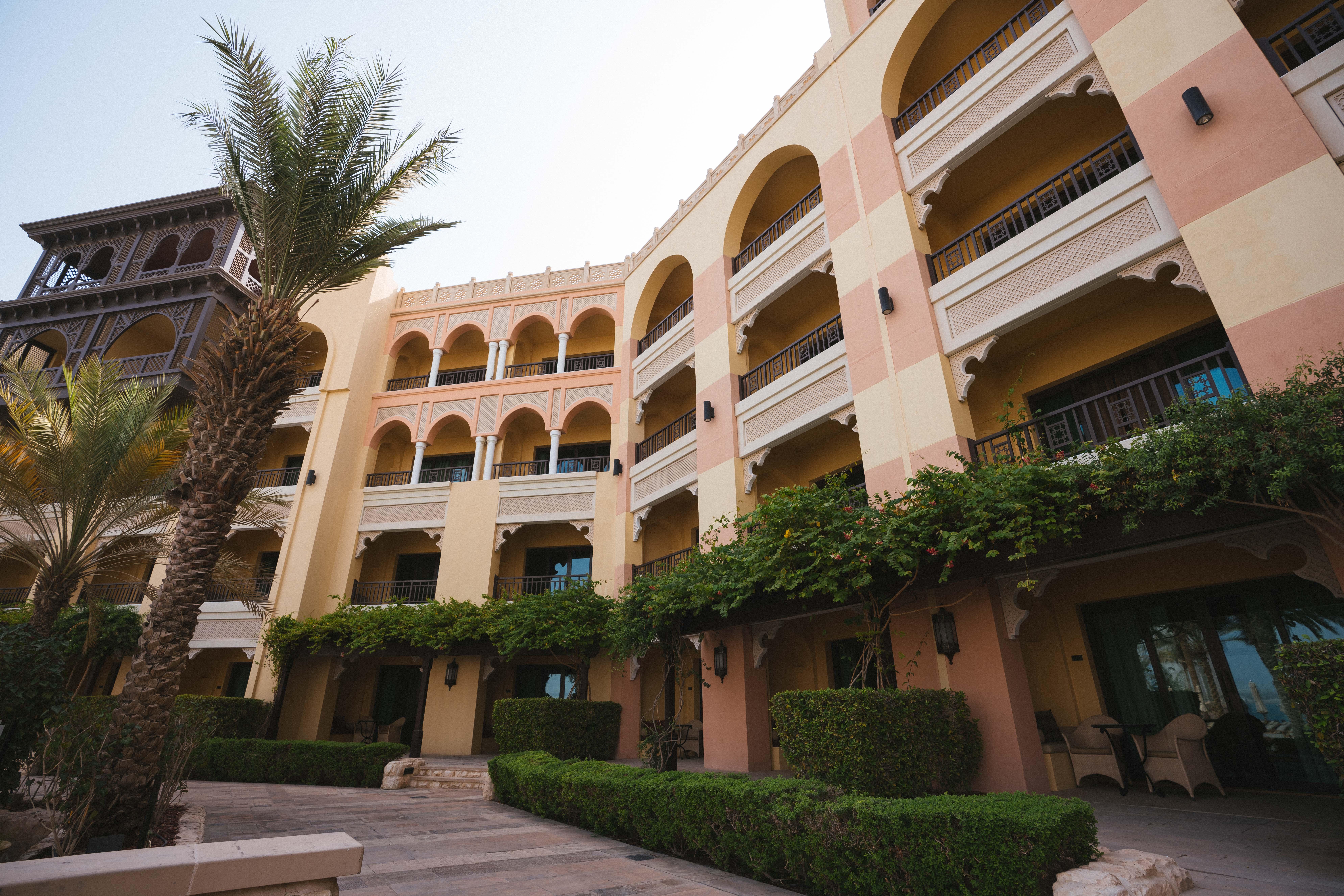 Shangri-la Qaryat Al Beri,