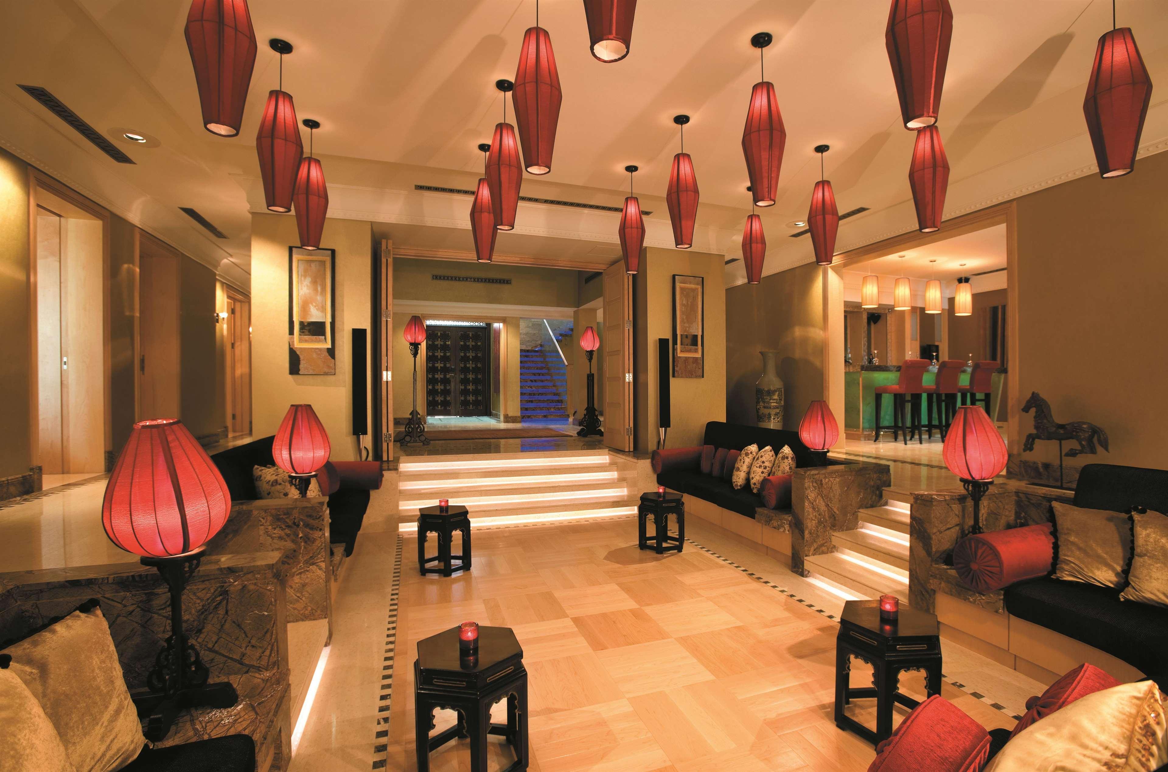 Shangri-la Qaryat Al Beri, Hotel 5*