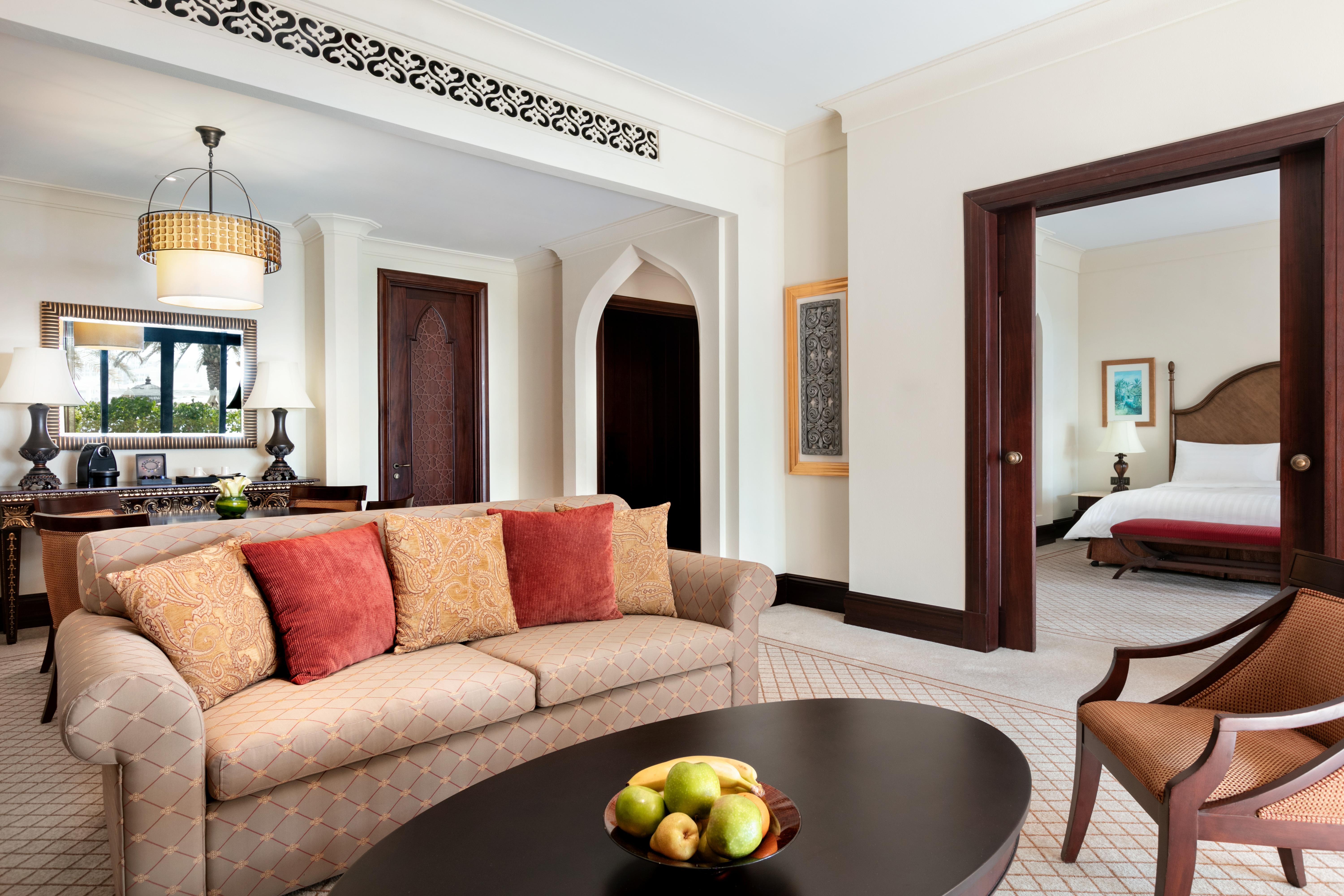 Shangri-la Qaryat Al Beri,